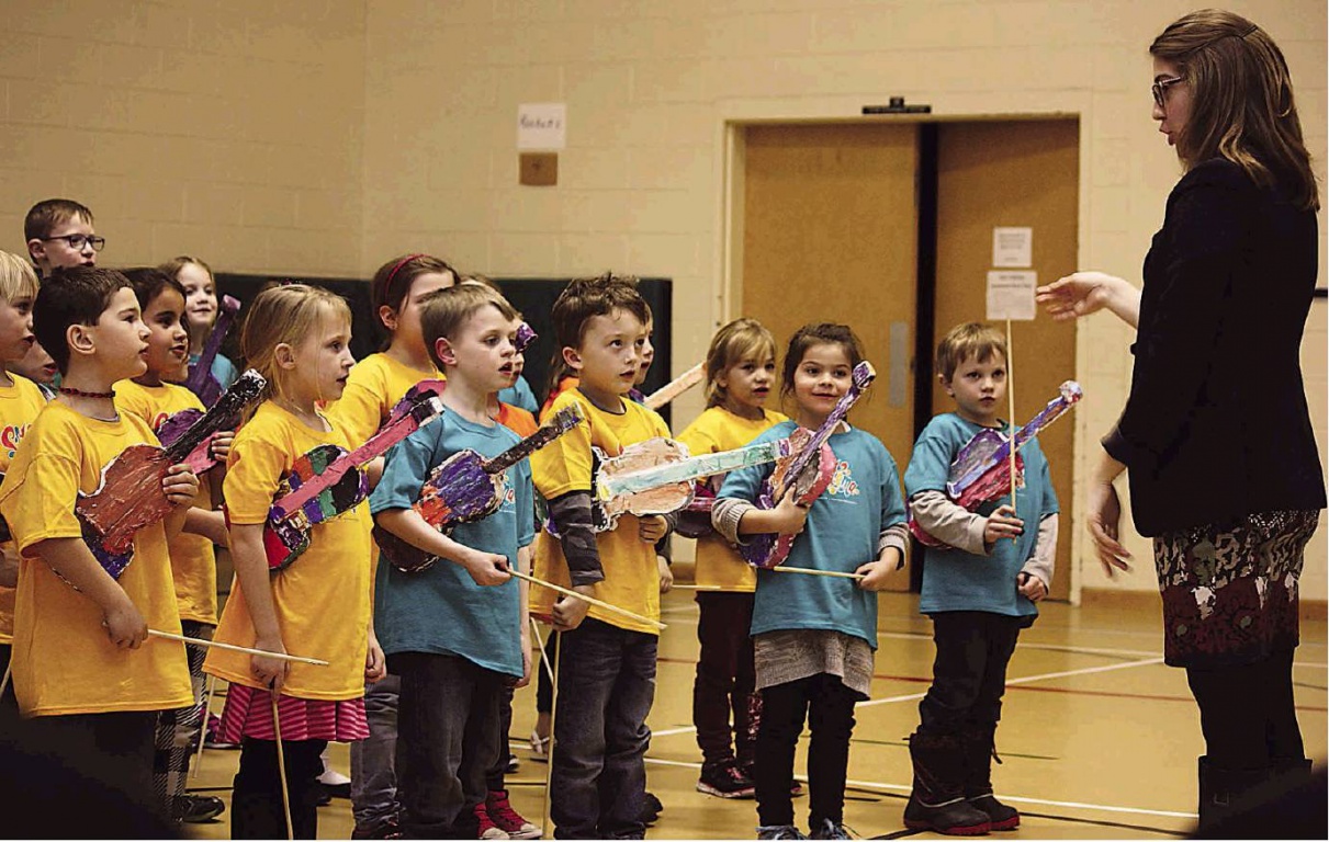 STUDENTS RECEIVE INSTRUMENTS IN SPECIAL CEREMONY